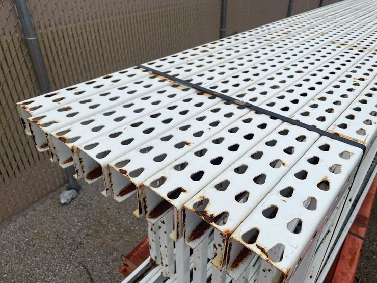 #8030-•-teardrop-pallet-racking-(o10)-image-2