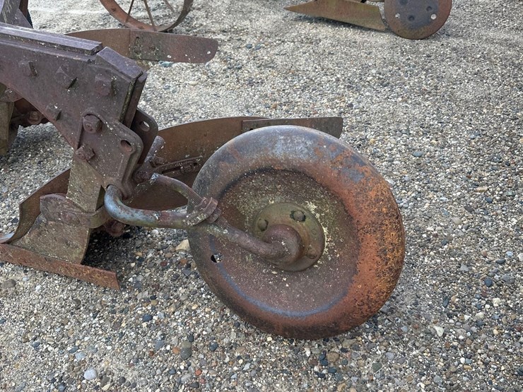 john-deere-44-image-6