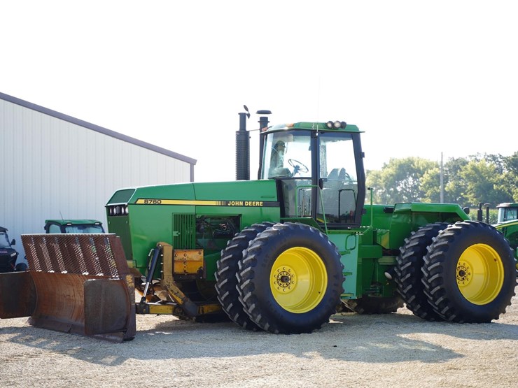 1990-john-deere-8760-image-1