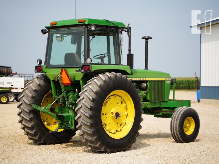 1976-john-deere-4230-image-5