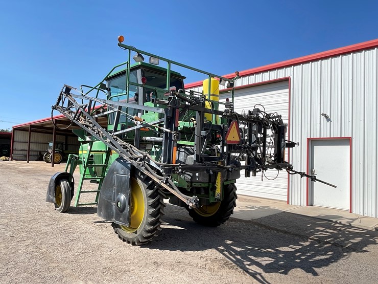 john-deere-6700-image-3