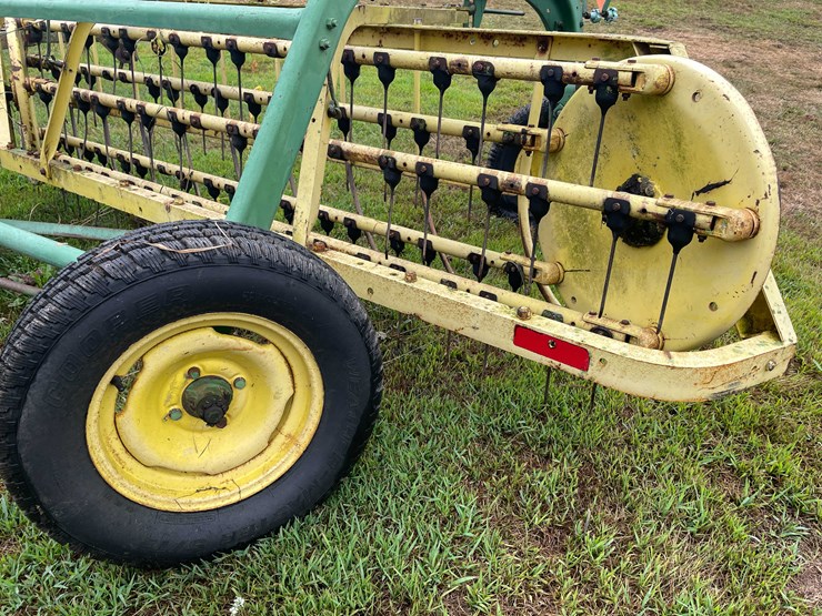 #7454-•-john-deere-hay-rake-image-18