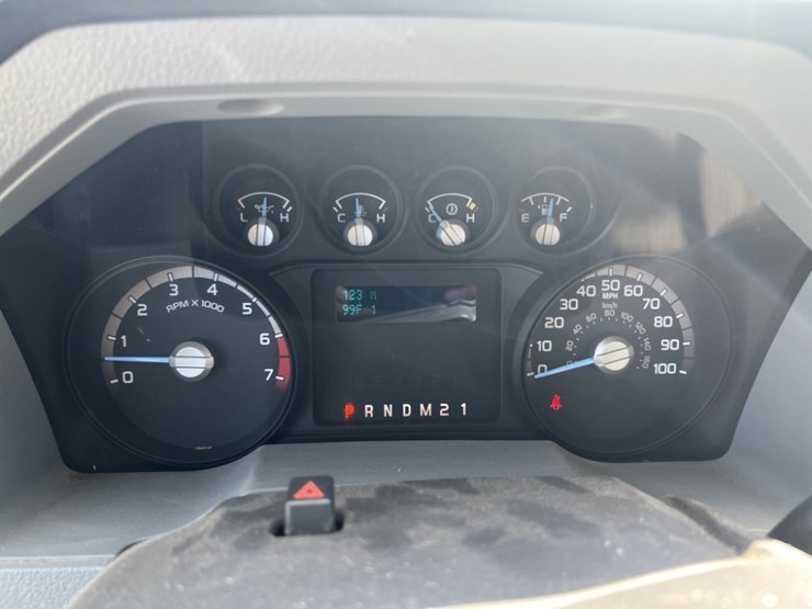 2016-ford-f350-image-26