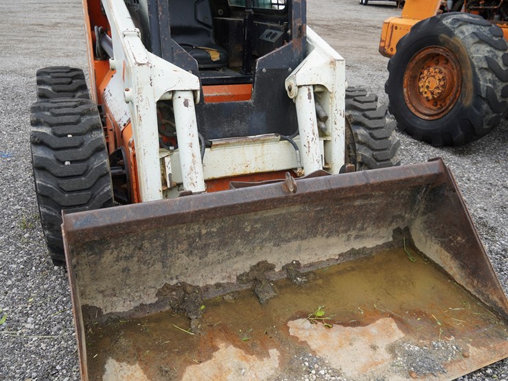 #1151-•-scat-trak-1700c-skid-loader-image-42