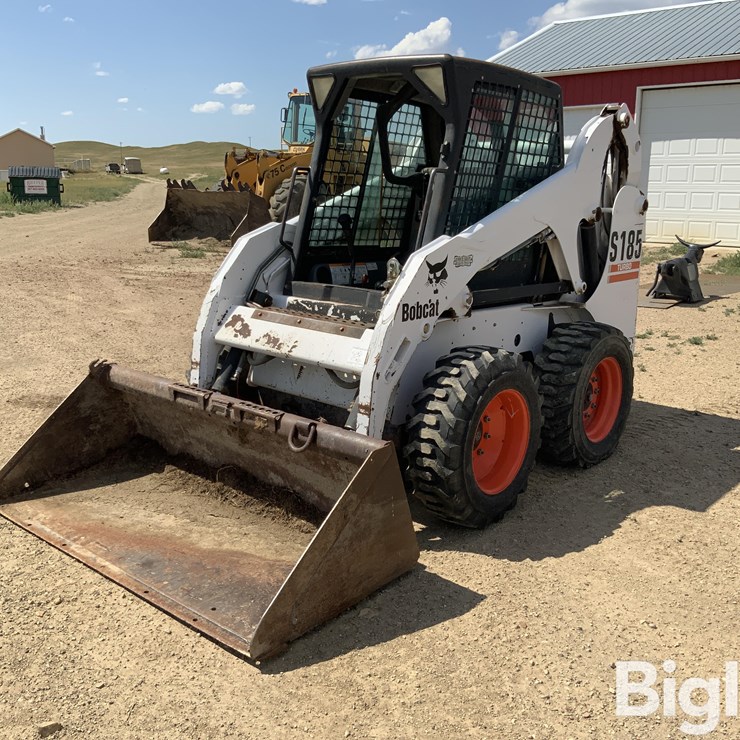 BOBCAT S185