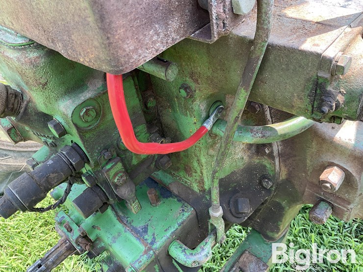 1953-john-deere-60-image-16