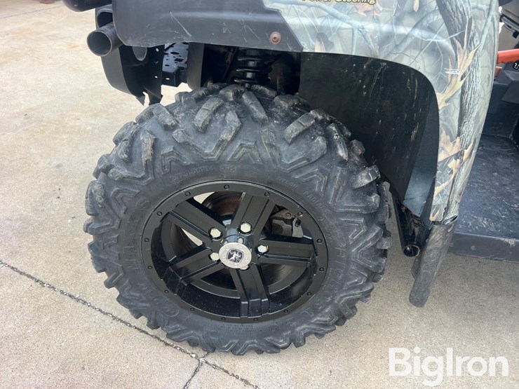 2017-john-deere-gator-image-19