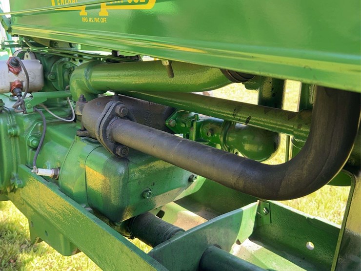 john-deere-model-b-image-27
