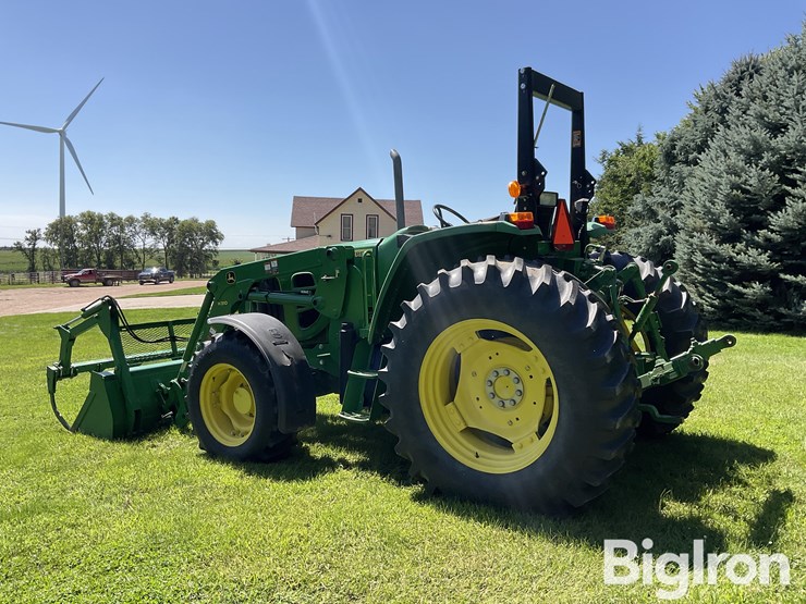2010-john-deere-6115d-image-7