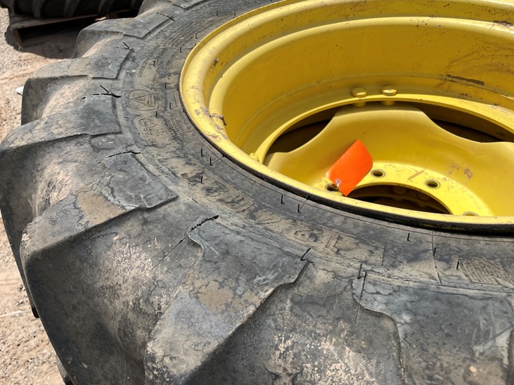 deere-tires-image-3