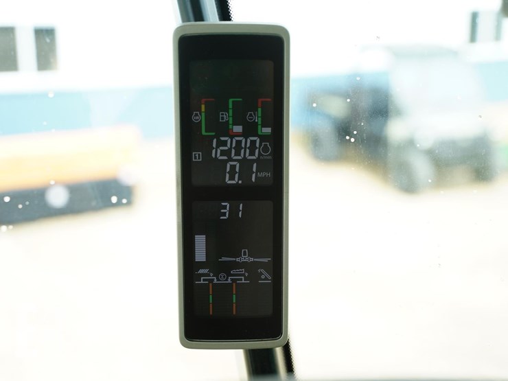 2012-john-deere-s680-image-52