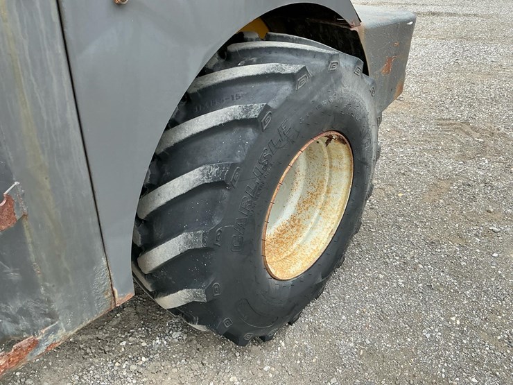 #1401-•-2019-gckm-wheel-loader*-image-20