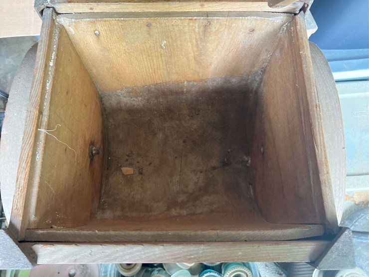 wooden-churn-image-4