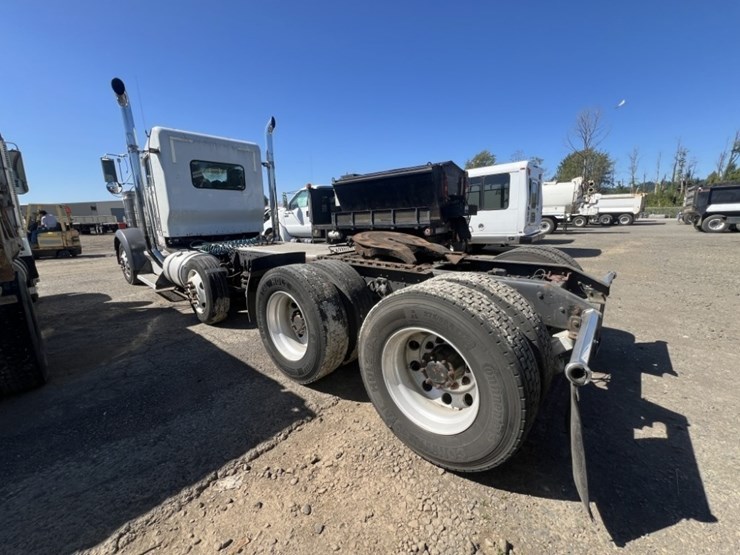 kenworth-w900-image-5