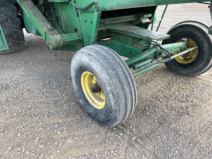 1988-john-deere-6620-image-19