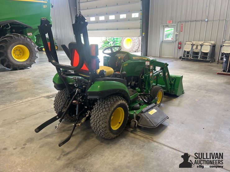 2014-john-deere-1025r-image-5