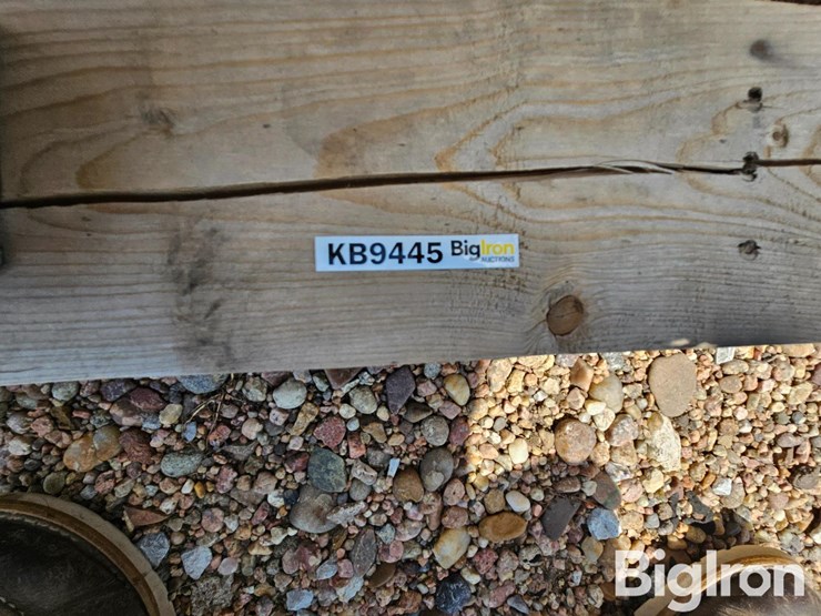 john-deere-equipment-hydraulic-cylinder-image-6