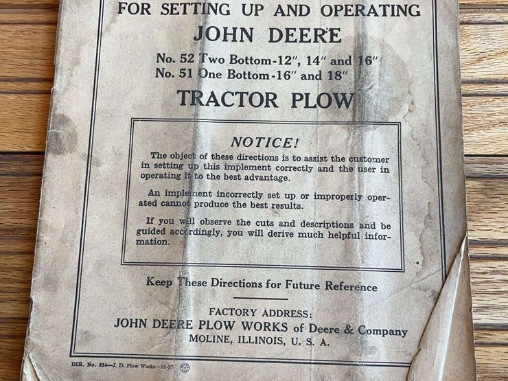 (5)-john-deere-plow-manuals-image-2