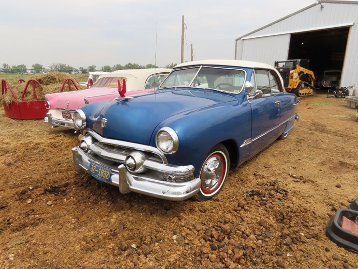 1951-ford-victoria-2dr-ht-image-1