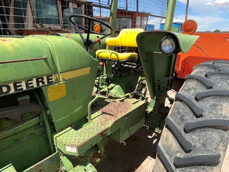 john-deere-2940-image-10