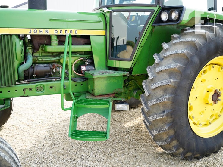 1976-john-deere-4230-image-9