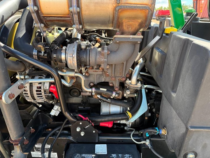 2022-john-deere-1600-image-35