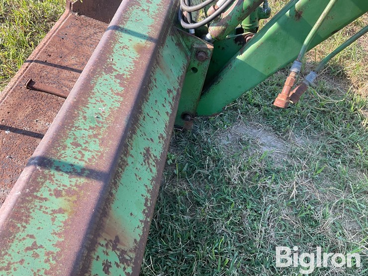 john-deere-168-image-16