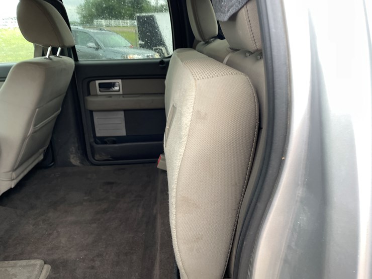 2010-ford-f150-xlt-image-18