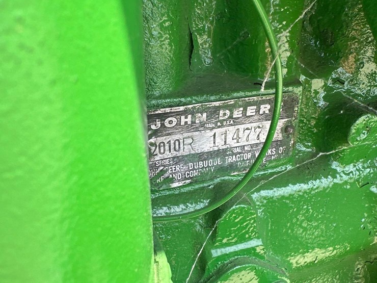 john-deere-2010-image-16