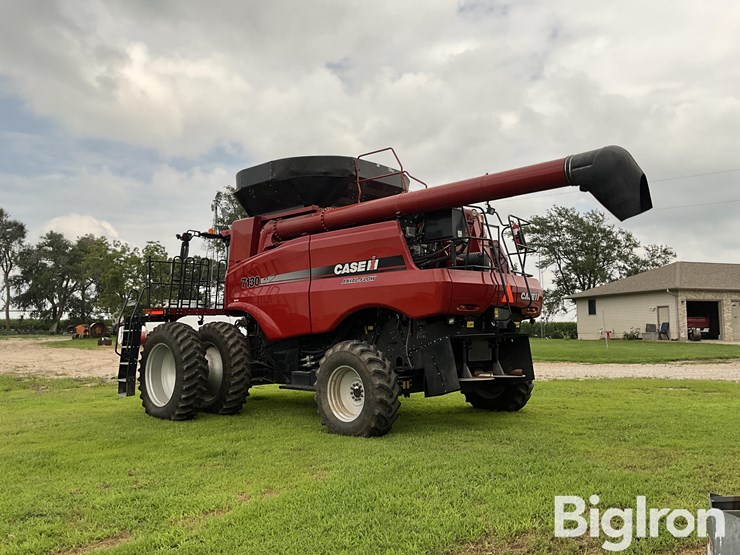 2013-case-ih-7130-image-7