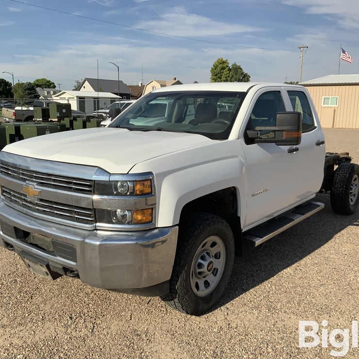 2017 CHEVROLET 3500HD