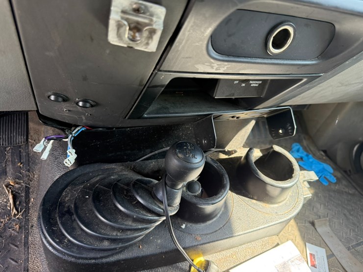 2004-ford-f150-image-43