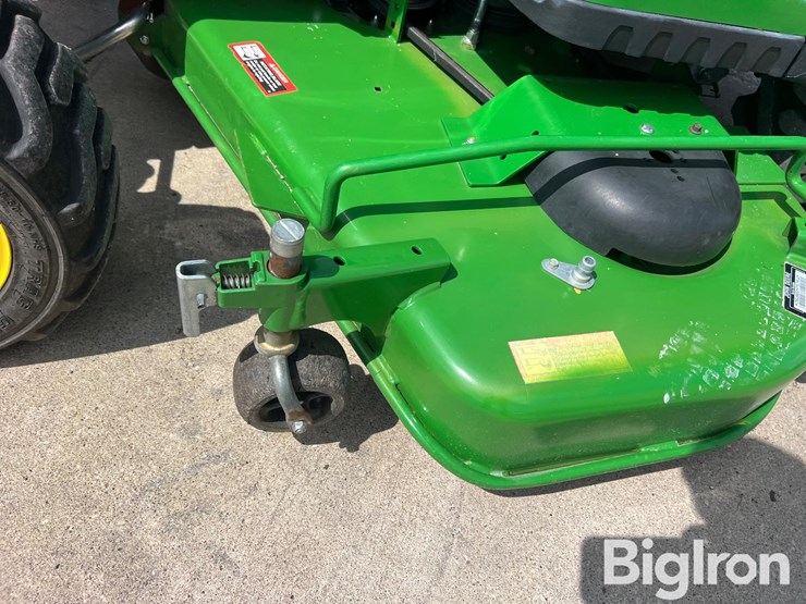 2016-john-deere-1025r-image-11