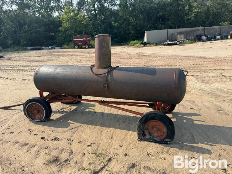500-gal-propane-tank-trailer-image-4