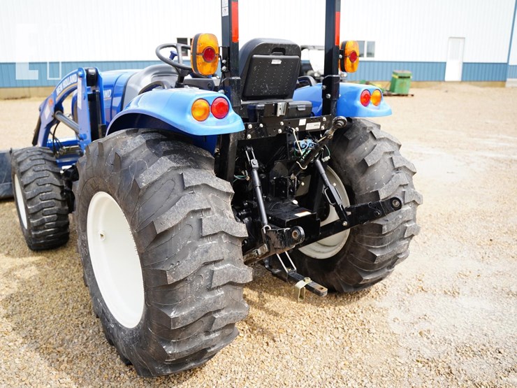 2022-new-holland-boomer-50-image-23