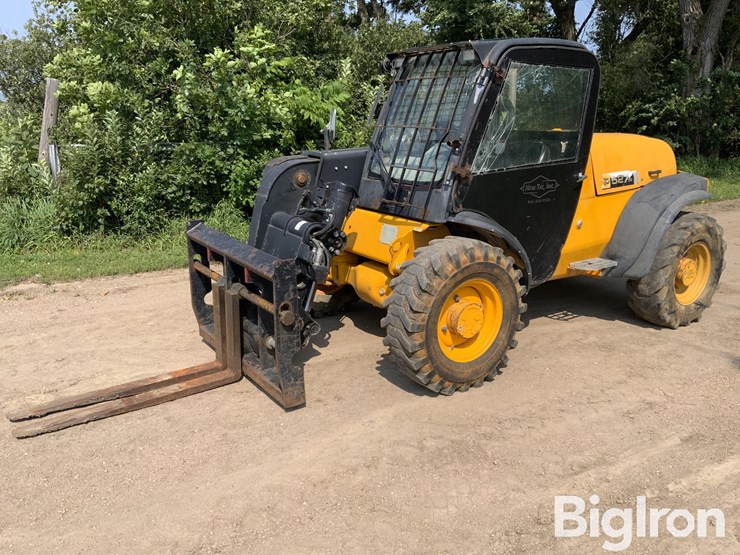 2006-jcb-527-55-image-1
