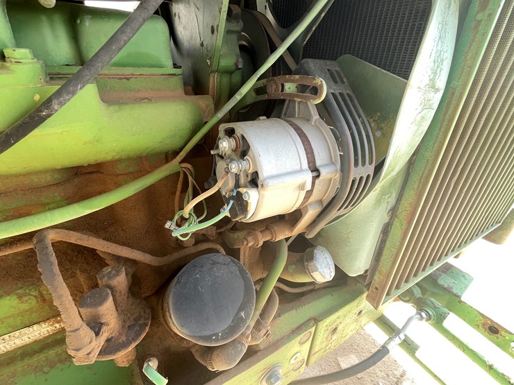 john-deere-2940-image-36