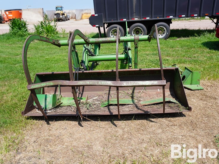 john-deere-148-image-2