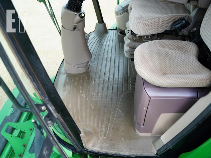 2012-john-deere-s680-image-49