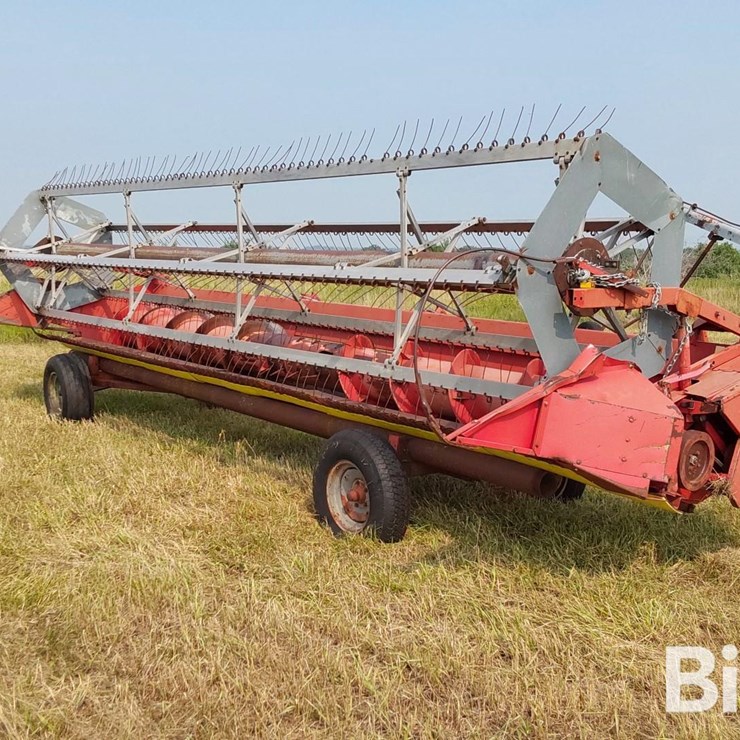 MASSEY-FERGUSON 9122
