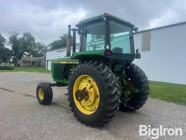 1979-john-deere-4440-image-7