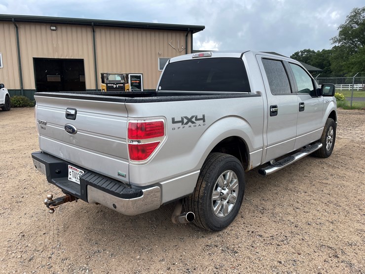 2010-ford-f150-xlt-image-3