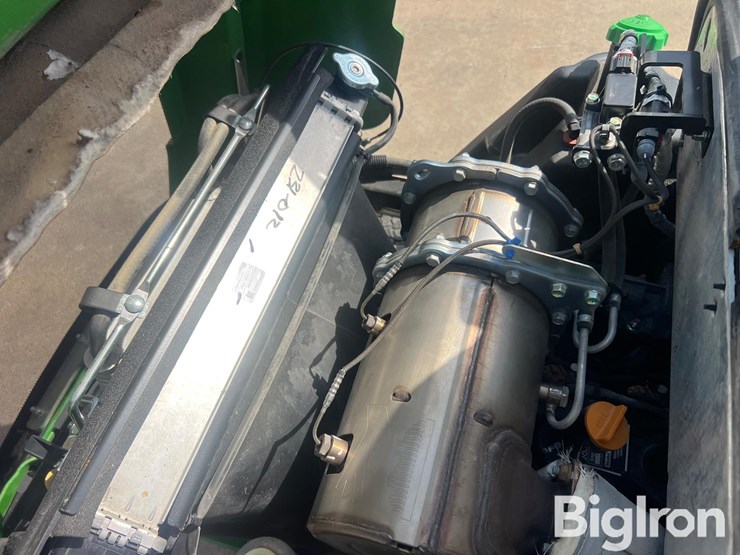 2019-john-deere-1570-image-16