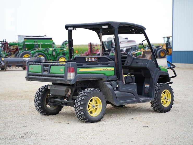 2019-john-deere-gator-xuv-835m-image-5