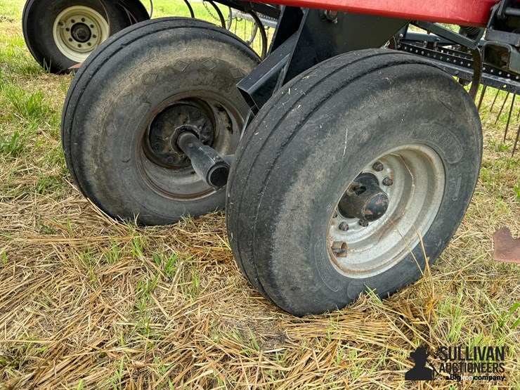 2009-case-ih-200-image-17
