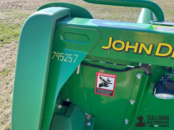 2017-john-deere-612c-image-17