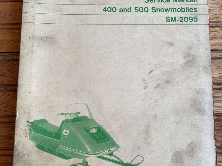john-deere-400-image-1