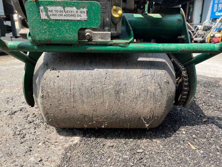 ryan-18"-walk-behind-aerator-image-7