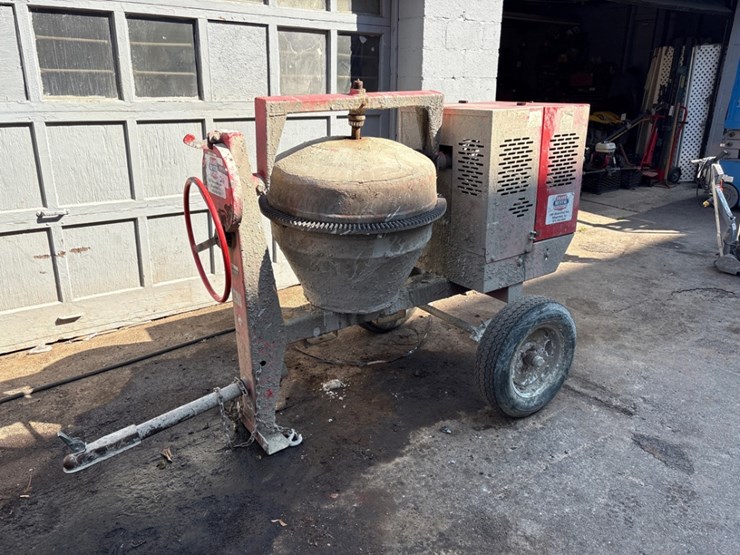 multiquip-mc64sh8-6cuft-concrete-mixer-image-1
