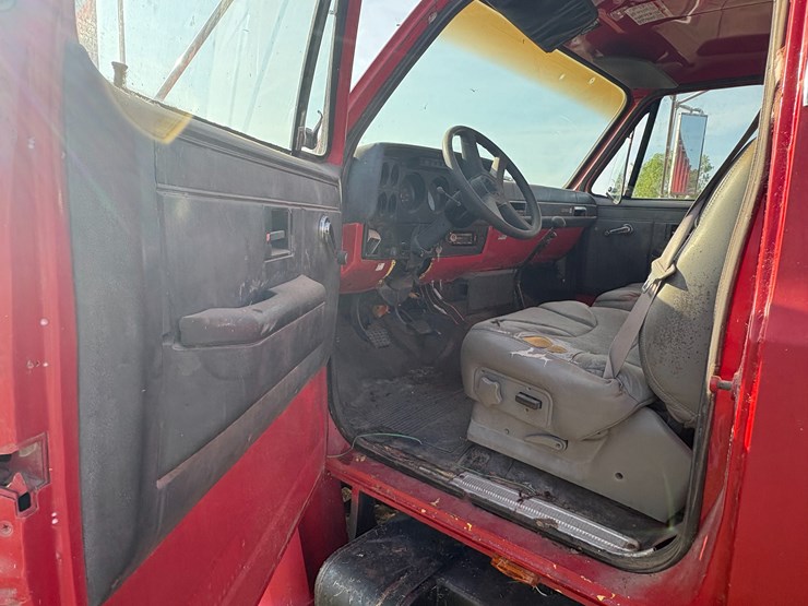 #89-•-#25029-•-inop-1987-gmc-c7-t/a-flat-bed-truck-vin:-1gdj7d1b9hv514155-image-39